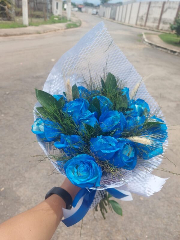 Buquê Especial 12 Azul - Imagem 3
