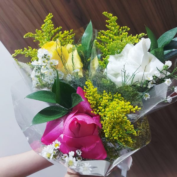 Super Decorada ( Rosa , Amarela ou Branca )