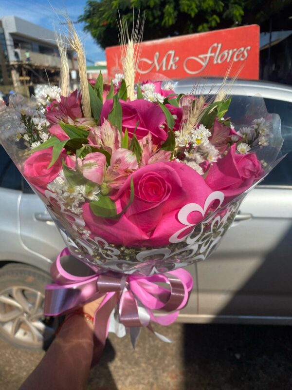 Buquê Pink 10 Rosas