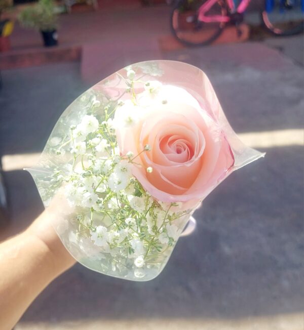 Rosa Decorada Rosê - Imagem 3